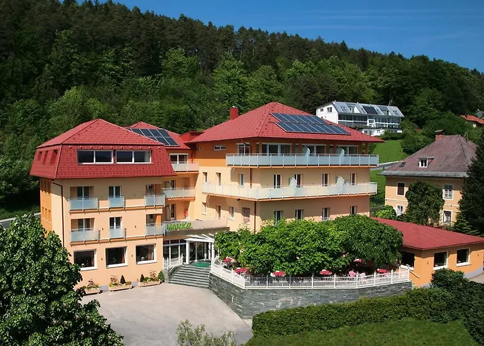 Hotel Restaurant Marko 4*