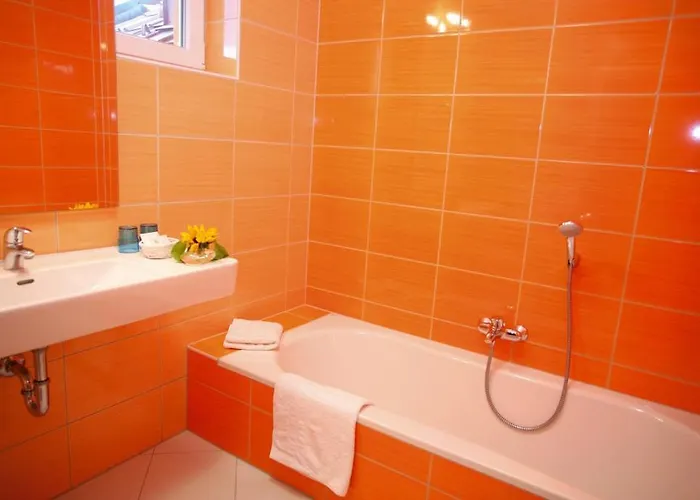 Hotel Restaurant Marko 4*